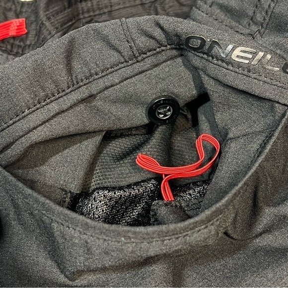 O'NEILL Hybrid Black Quick-Dry Stretch Shorts Men's Size 36 - Picture 14 of 16